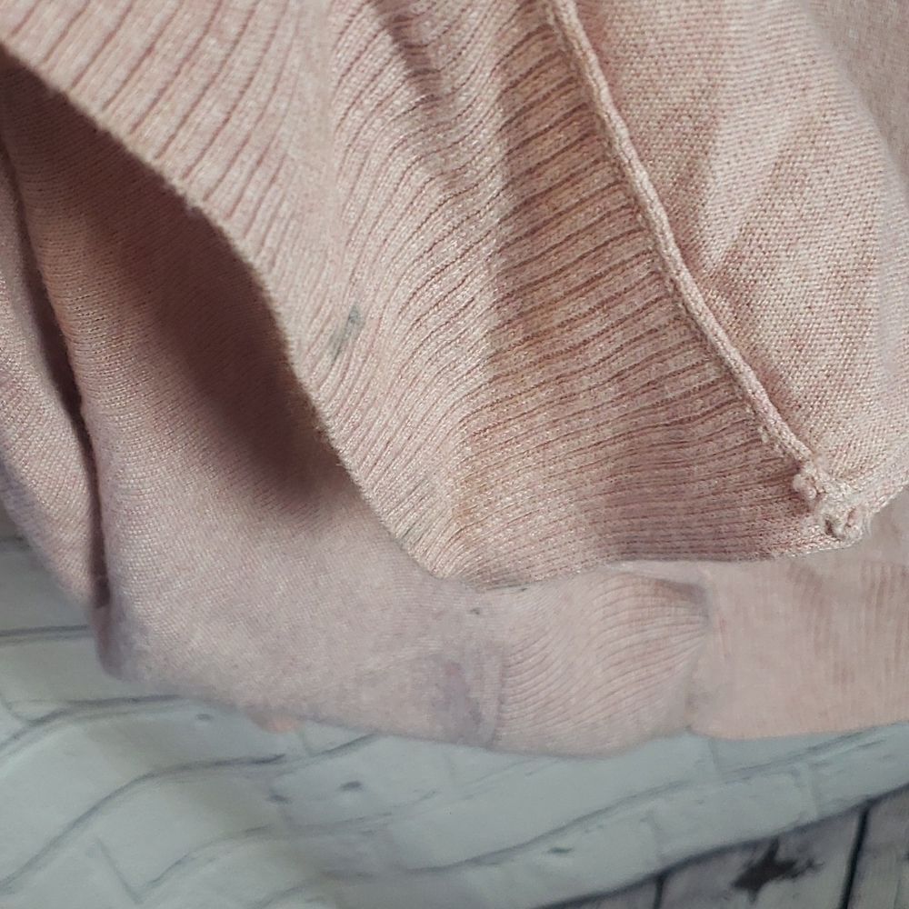 Mossimo Light Pink Top - Picture 6 of 10